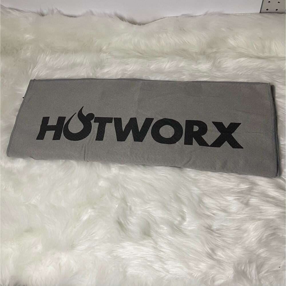 HOTWORX Non Slip Yoga Towel Gray Gripper Bottom Cloth 30" x 79" Mat Anti Slip